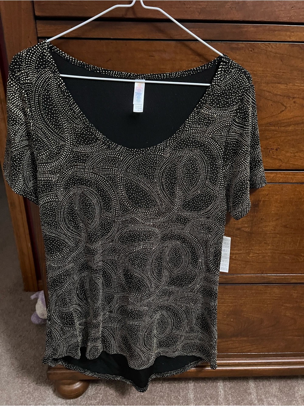 LuLaRoe Black Short Sleeve Scoop Neck Top with Gold Dot Swirl